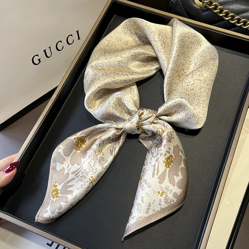 وشاح حريري مطبوع بتصميم للنساء - مراجعة Silk Tie Woven وسعره